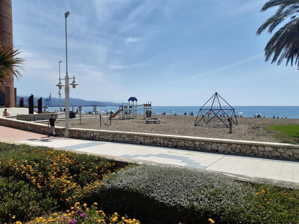 Apartamento Eursu Playa Málaga Esterno foto